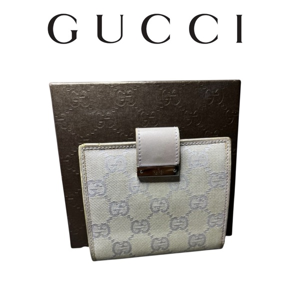 GUCCI Lavender and Beige Compact Wallet - Picture 1 of 14